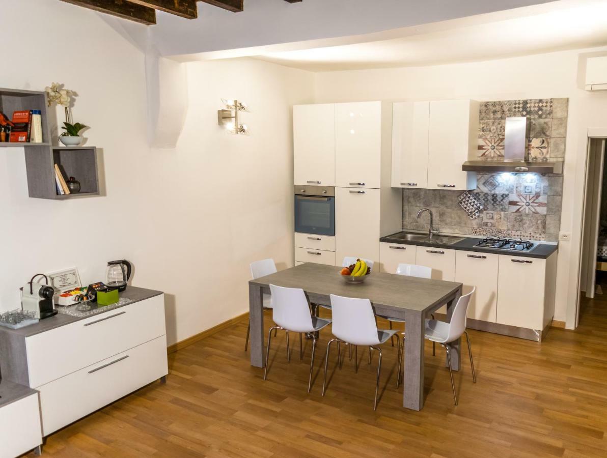 La Campanella Apartment *